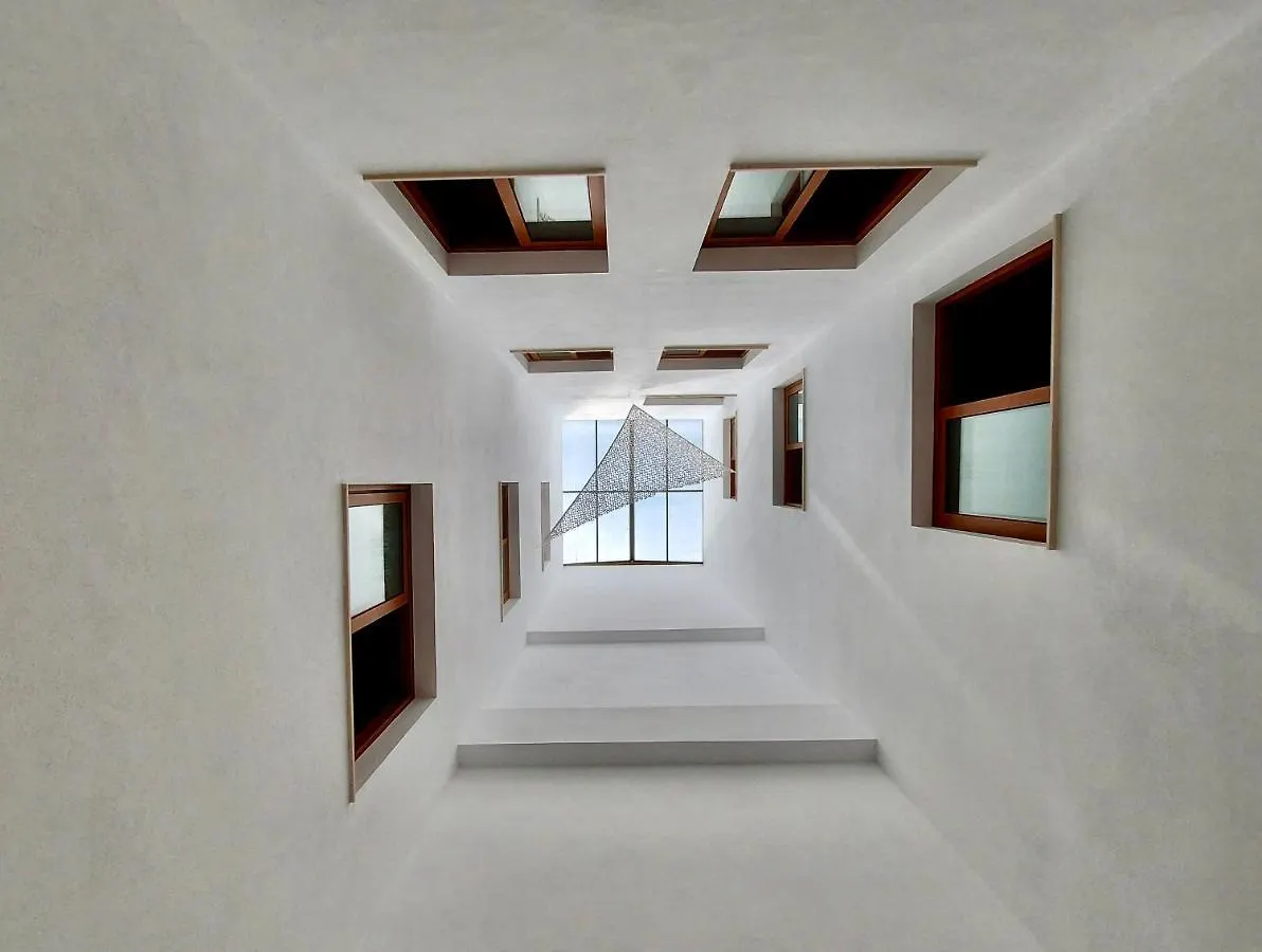 Aromas Suites Apartments 拉克鲁斯