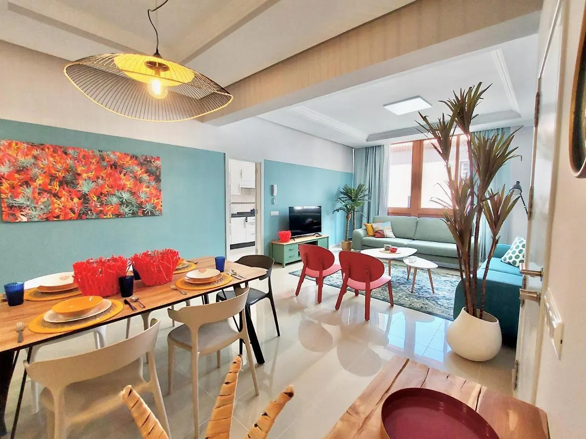 Aromas Suites Apartments 拉克鲁斯