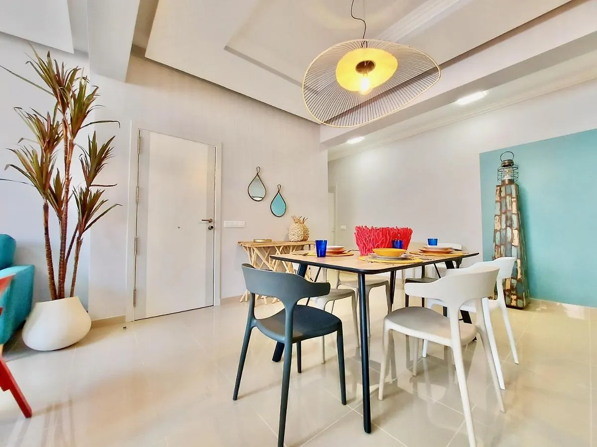 Aromas Suites Apartments 拉克鲁斯 西班牙