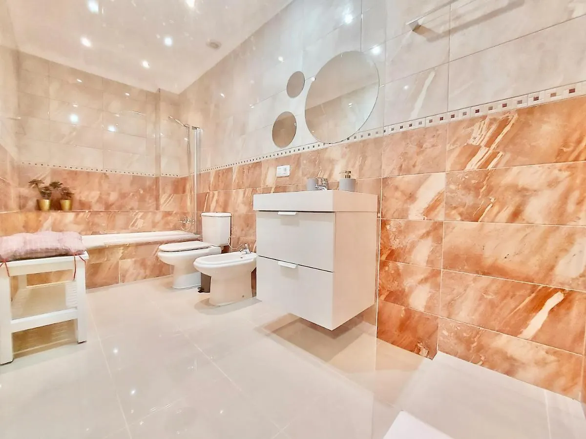 Aromas Suites Apartments 拉克鲁斯